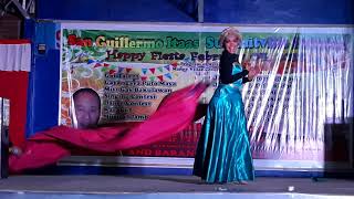 Frozen Let it Go Comedy  Angelica Hernandez Bermudez [upl. by Ahsinej]