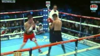 Carl Frampton vs Jérémy Parodi Combat Boxe SuperCoq Belfast 2013 N°2 [upl. by Eldwin278]