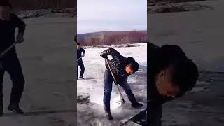 Cutting Ice Blocks from a Frozen River Process  Unique tools to boost efficiency amp streamline work [upl. by Platt841]