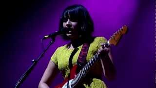 Norah Jones  Stuck  LIVE PARIS 2012 [upl. by Supmart]