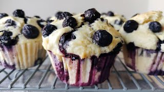 Super Easy Blueberry Muffins [upl. by Luar664]