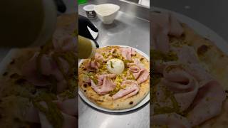 Pizza Mortadella e burrata🍕Te așteptăm la restaurant să servești acest deliciu pizza [upl. by Thackeray92]