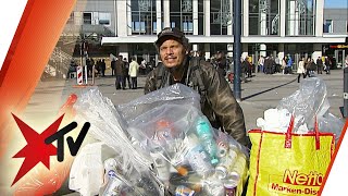 Leben von Leergut Wie viel Geld bringt ein Tag Flaschen sammeln  stern TV 2011 [upl. by Frasch567]