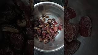 Dates syrup for babies 🥰❤️ newyoutuber minivlog healthylifestyle babyfood shortsvideo [upl. by Intosh306]