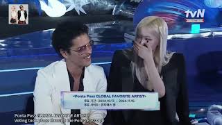 Kpop idols Reaction to ROSÉ amp BRUNO MARS on MAMA [upl. by Nymrak35]