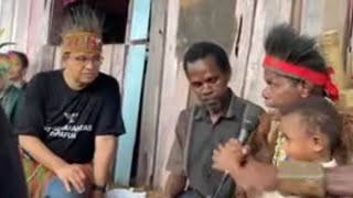 Anies bertemu warga suku asli Papua [upl. by Anatola543]