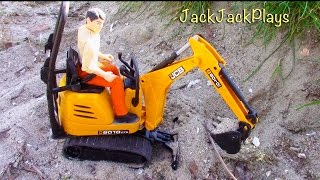 Bruder JCB Micro Excavator Toy UNBOXING  Digging Skits  JackJackPlays [upl. by Garibull]