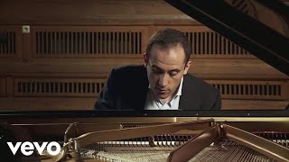 Igor Levit  Beethoven  Diabelli Variations Tema Vivace [upl. by Ellimahs]