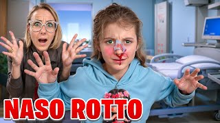 NOEMI SI E ROTTA IL NASO GIOCANDO INSIEME A MAMMACLAUDIA A ROBLOX [upl. by Macdermot]