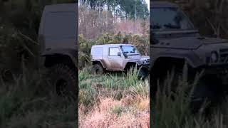 Mudding Extreme Crossing River Jeep Cherokee 37quot Nissan Patrol GR Y60 BMW 40quot 4x4 offroad galicia [upl. by Seaman]