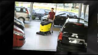 Karchers BR 4540 Compact Scrubber [upl. by Bardo]