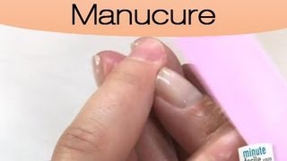 Comment soigner ses ongles striés [upl. by Anetsirhc]