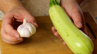 Кабачки с чесноком не ЖАРЬТЕ Вкуснее в жизни не ел Скупил все кабачки и готовлю третий день [upl. by Leirea]