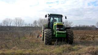 John Deere 7810 Aratura  Plowing soil [upl. by Clio]