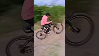 New cycle stunt cycle stunt shorts viralvideos ytshorts [upl. by Brockwell]