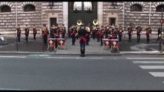 Fanfare de cavalerie de la Garde Républicaine au marathon de paris 2009 [upl. by Gapin]