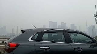 Mumbai Bandra worli sea link flyover Bridge road in total smog [upl. by Aihsitan16]