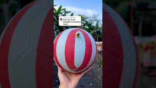 Bola plastik di isi balon 🔥🔥 football bola futsal sepakbola footballskills [upl. by Icram]