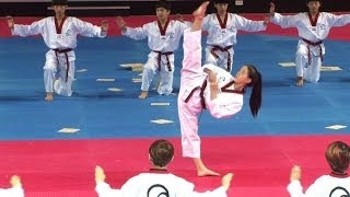 Corée du Sud performance de taekwondo dans un nouveau stade [upl. by Ocisnarf168]