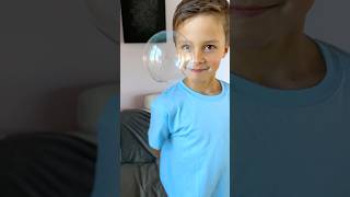 🫧Luca macht hüpfende Seifenblasen selbst🫧😍 seifenblasen basteln diy kindershorts kinder lernen [upl. by Eddina]