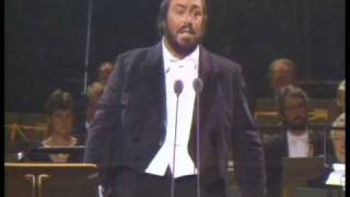 Pavarotti Questa o quella [upl. by Saraiya]