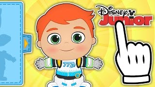 👶 BEBES ALEX Y LILY👶 Disfraz de bebe astronauta y bebe medico  Dibujos animados para niños [upl. by Gut]