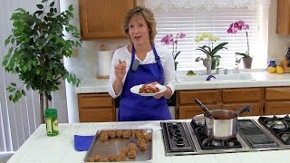 Easy Pecan Meatballs A Tasty Vegan Meatball Recipe [upl. by Adnwahs]