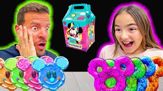 PROBANDO TODOS LOS DULCES DE DISNEY JAPON Itarte Vlogs [upl. by Anaihs]