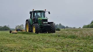 John Deere 6930 Premium and Bomford Batwing topper in work [upl. by Maurice]