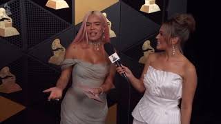 Karol G entrevista en la alfombra roja en los GRAMMYs 2024 [upl. by Arianie]