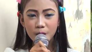 Penyanyi cilik Barjo  Aji putra live DsBlangko 8 Mei [upl. by Andromache]