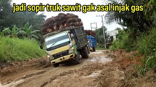 SOPIR TRUK SAWIT  GAK ASAL INJAK GAS [upl. by Aneet]