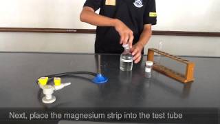 Testing for hydrogen gas burning splint [upl. by Taite]