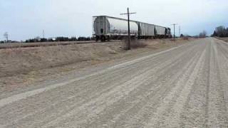 CSX D924 Picking up cars at Wallaceburg [upl. by Aicul]