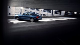 Volvo S90 Inscription vs Rdesign Side By Side Comparison [upl. by Nednerb]