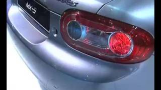 Mazda MX5 facelift  Parigi 2008 [upl. by Einaffyt]