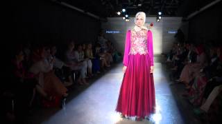 Pınar Şems Modanisa Defile Tasarımcıları Hijab Fashion Show 2014 [upl. by Renruojos549]