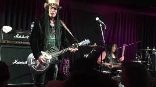 Eric Sardinas And Big Motor Live  Violets Venue Aug 52016 [upl. by Gambell483]