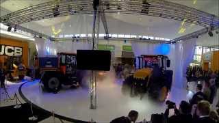 JCB Fastrac 4000 Series PREVIEW world exclusive reveal [upl. by Eastlake]