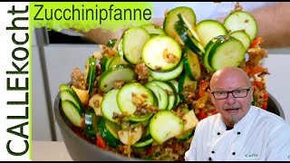 Zucchinipfanne schnell amp lecker mit Hackfleisch selber machen  Rezept [upl. by Erreid]