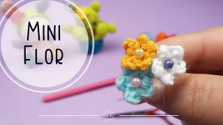 Mini flores a ganchillo  little crochet flowers  en 5 minutos [upl. by Notsreik878]