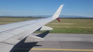 Aeromexico B737800SS landing and taxi to the gate at Monterrey [upl. by Ardnaiek884]