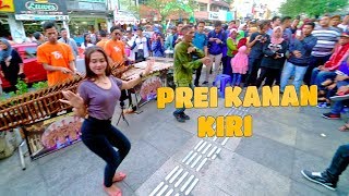 Asik bgt PREI KANAN KIRI  Angklung Malioboro CAREHAL Jogja  Jihan Audy [upl. by Annhoj]