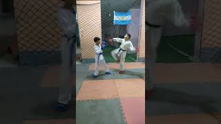 تمرين ابطال العامرية مواليد 20132014 كومتية كاراتية karate [upl. by Damita660]