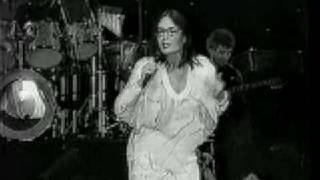 Nana Mouskouri  Milisse mou  live [upl. by Ordnasela804]