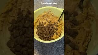 Rolo Stuffed Spice Cake Mix Chocolate Chip Cookies [upl. by Evin336]