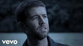 Josh Turner  I Wouldn’t Be A Man Official Music Video [upl. by Florance84]