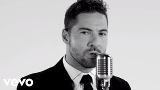 David Bisbal  Me Enamoré De Ti Lyric Video [upl. by Ramedlaw]