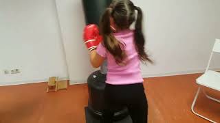 Cataleya Boxsacktraining [upl. by Aivek]