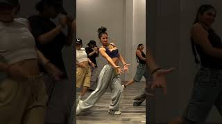 Shikari 🥷 Akanksha sharma choreography [upl. by Noslrac]